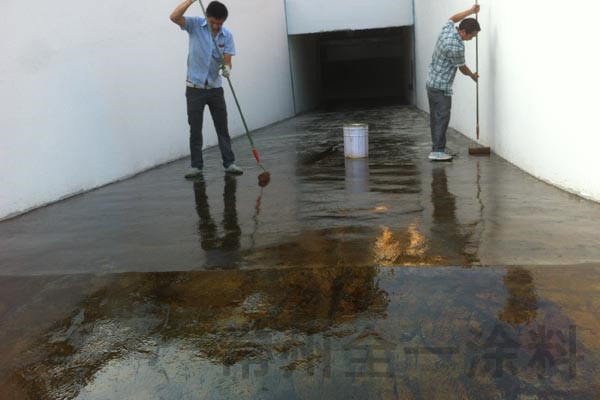 環(huán)氧底漆施工方法與注意事項